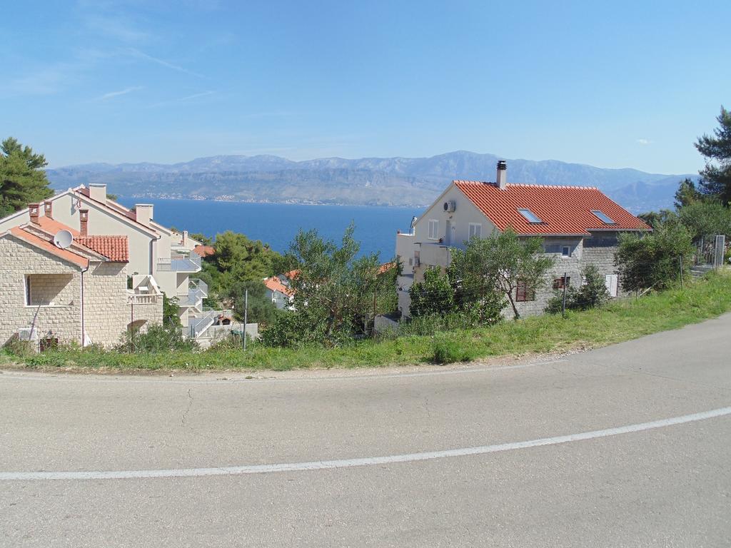 Apartments Postira Brac מראה חיצוני תמונה
